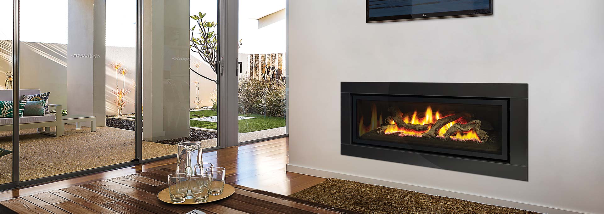 Ajoutez un style contemporain lin&amp;#233;aire &amp;#224; votre int&amp;#233;rieur gr&amp;#226;ce aux foyers au gaz contemporains